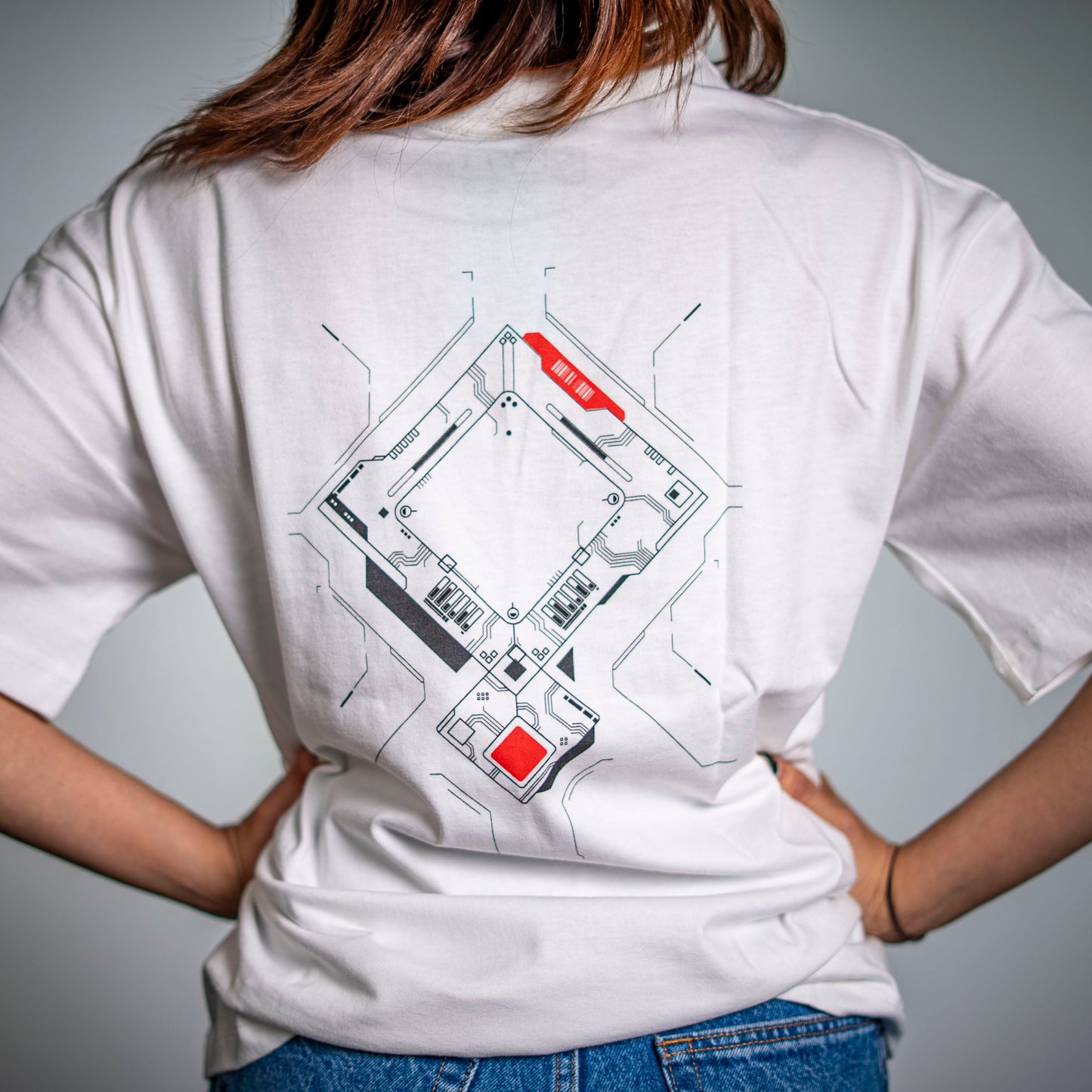 PLAYERA BTF Blanco/Rojo