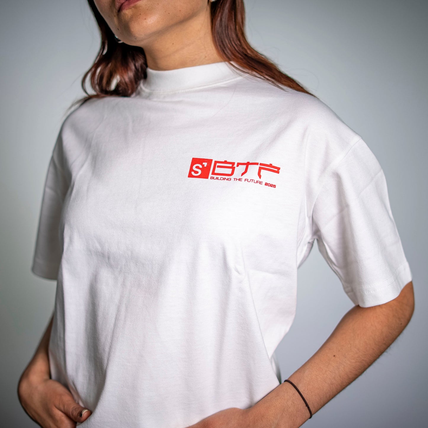 PLAYERA BTF Blanco/Rojo